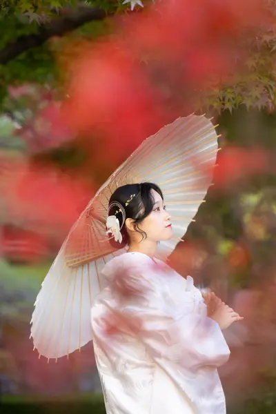 紅葉と番傘